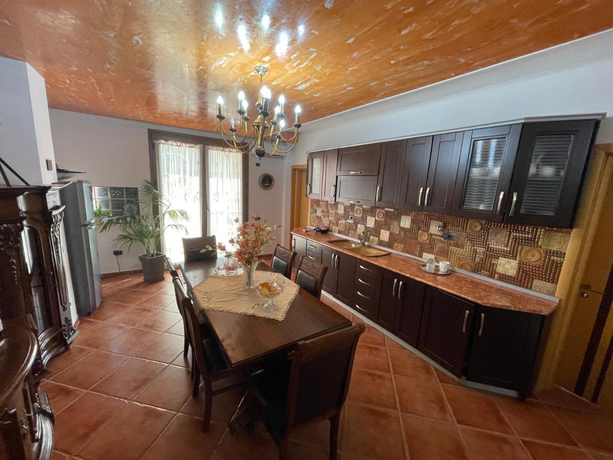 Venus - Cozy Apt With Terrace Влёра Экстерьер фото