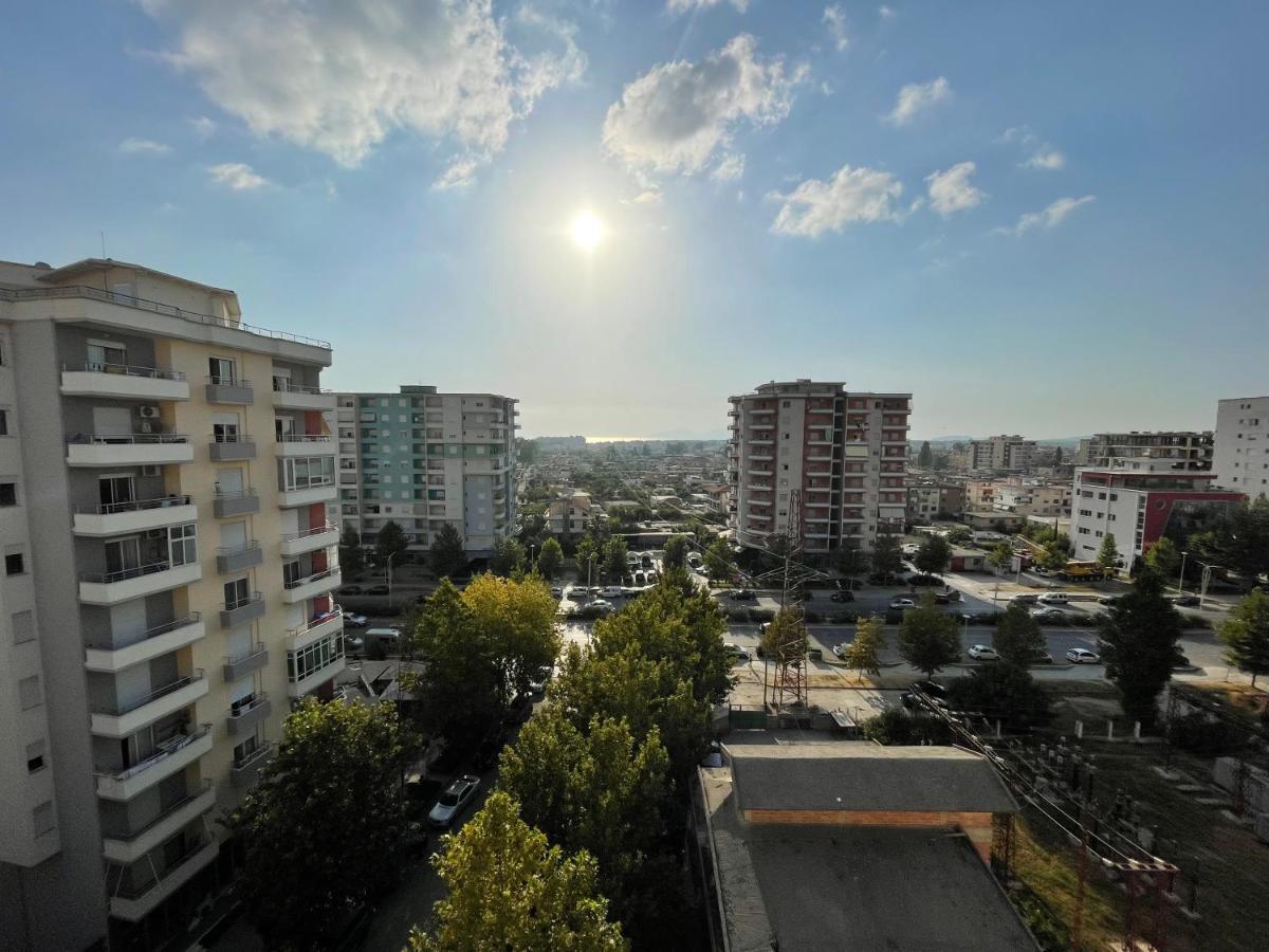 Venus - Cozy Apt With Terrace Влёра Экстерьер фото